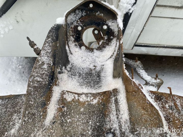 Рама Ленд Ровер Discovery 3