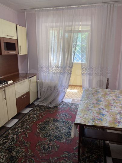 4-к. квартира, 78 м², 1/5 эт.