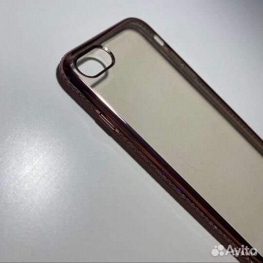 Чехлы на iPhone 7 новый