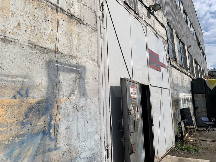 Склад, 300 м²