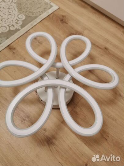 Люстра потолочная