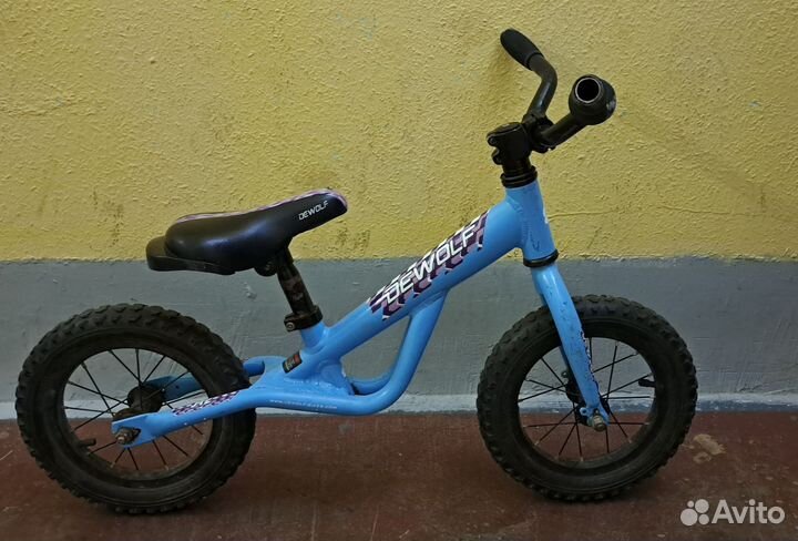 Беговел dewolf