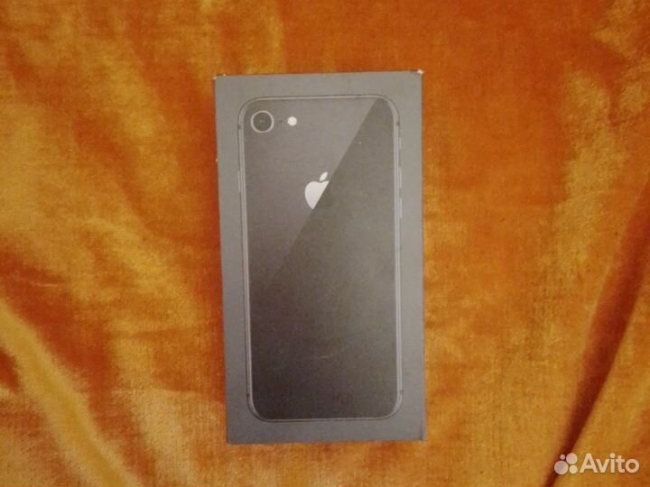 Наушники,гарнитура, коробка от iPhone8