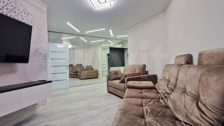 2-к. квартира, 60 м², 6/22 эт.