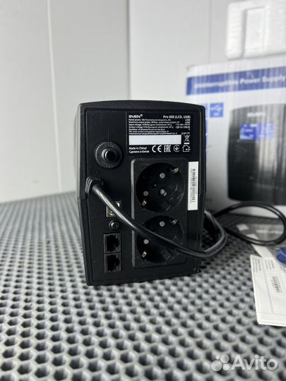 Источник бесперебойного питания ибп Sven новый