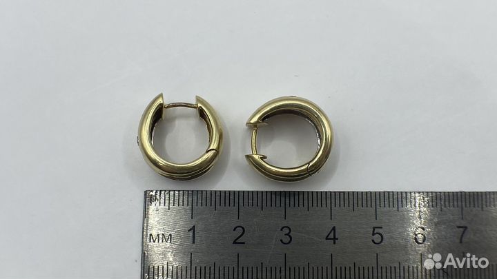 Золотые серьги 585 триколор с бриллиантами 0,12 ct