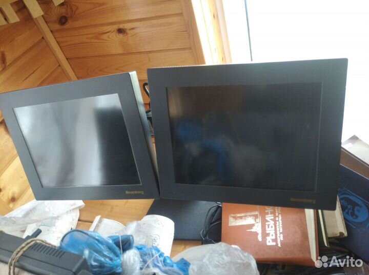 Монитор Bloomberg двойной