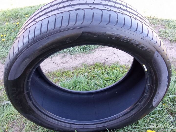 Pirelli P Zero 295/40 R21 111Y