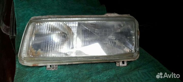 Фара передняя левая Фольксваген Б4