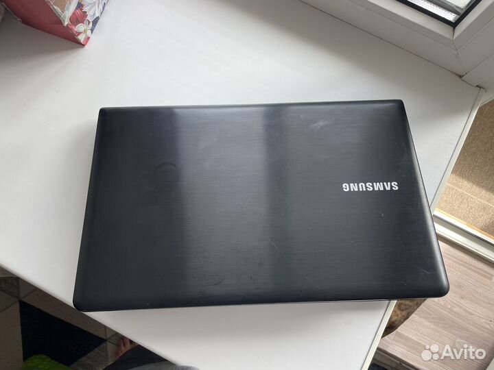 Ноутбук Samsung