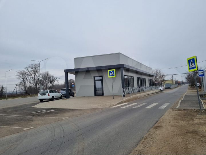 Здание на въезде в жилой район, 255 м²