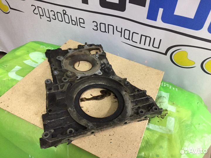 Крышка двигателя передняя Isuzu NQR71 4HG1 Исудзу