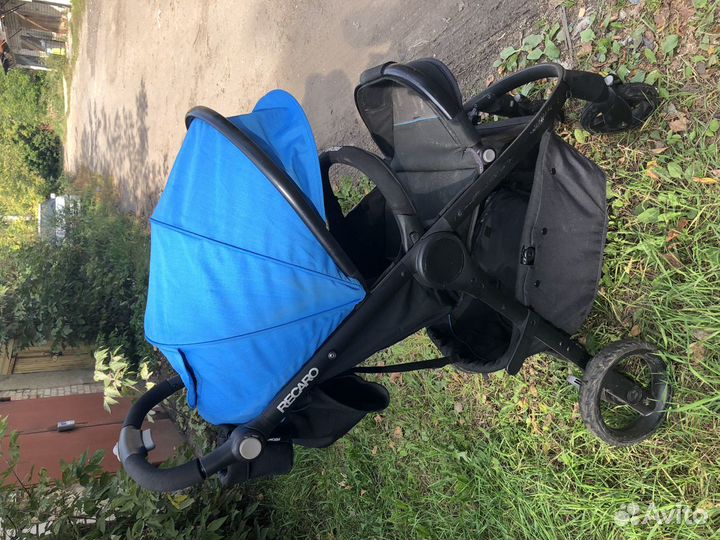 Коляска прогулочная recaro