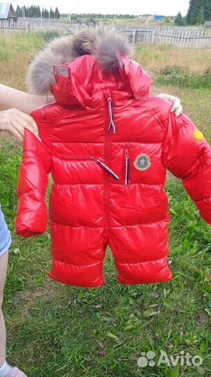 Зимний комбинезон для девочки