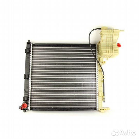 Радиатор охлаждения Mercedes Vito Sprinter