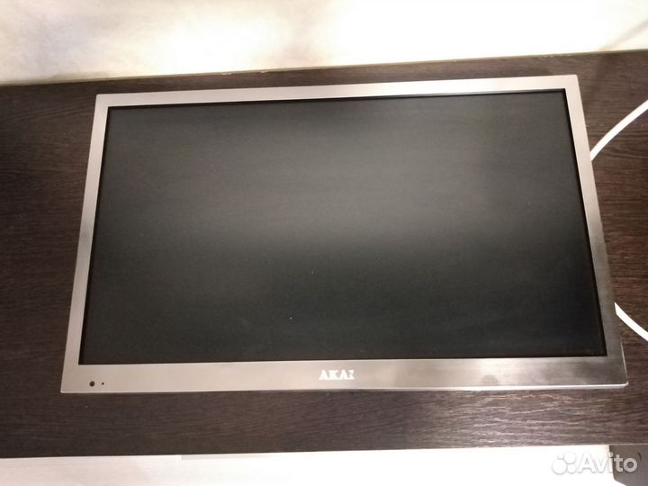 Телевизор Akai LES-22V02S