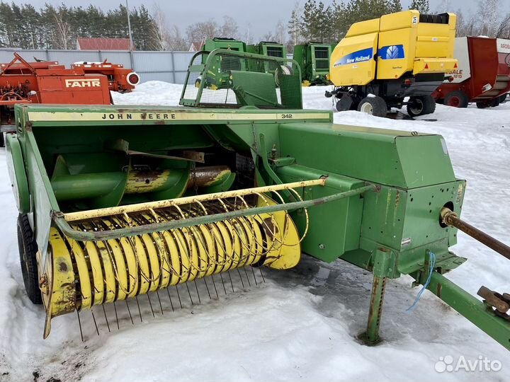 Пресс-подборщик John Deere 342 A, 2002