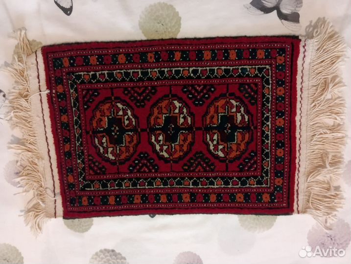 Ковер. Ручная работа. Ковры ручной работы