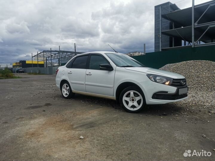 LADA Granta 1.6 AT, 2019, 90 000 км