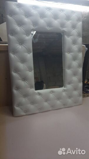 Зеркало в каретной стёжке