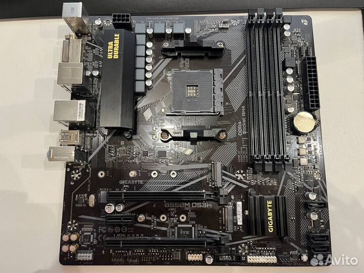 Материнская плата gigabyte B550M DS3H