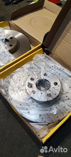 Передние тормозные диски LR Freelander 2