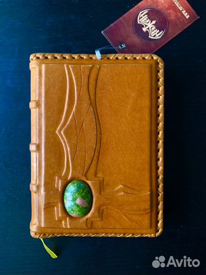 Ежедневник в кожаном переплёте из натуральной кожи