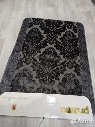 Комплект шелковых ковриков в с/у roccobarocco итал