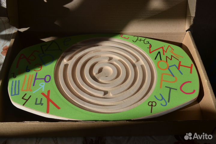 Балансборд с лабиринтом