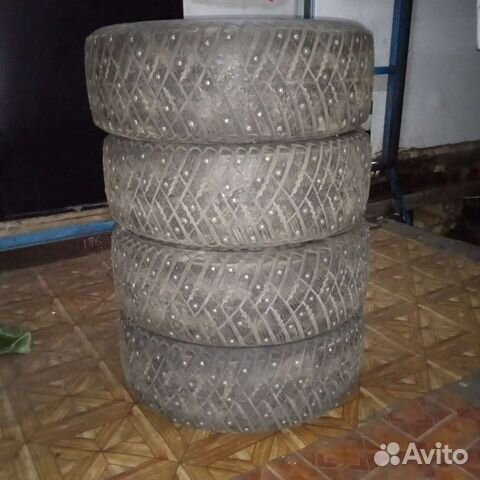 Goodyear Ultra Grip Ice Arctic 2 215/55 R17