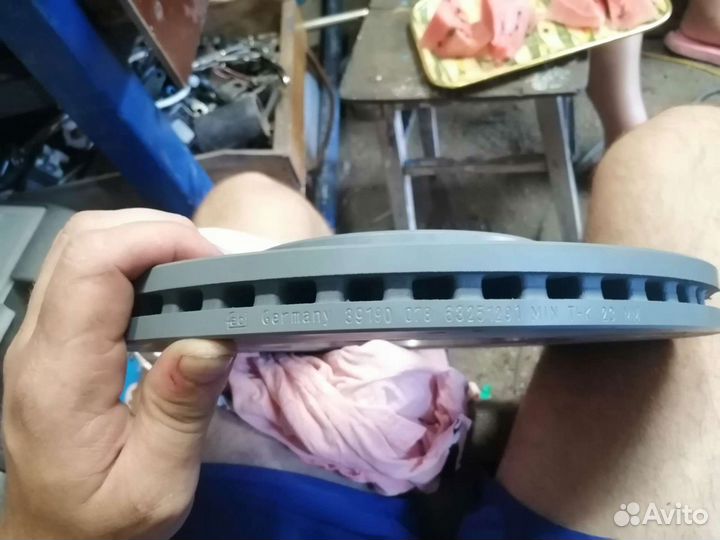 Тормозные диски. Febi 39190. 300мм 5.115