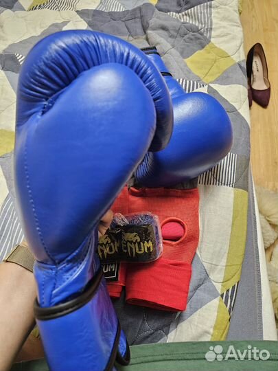Боксерские перчатки 12 oz