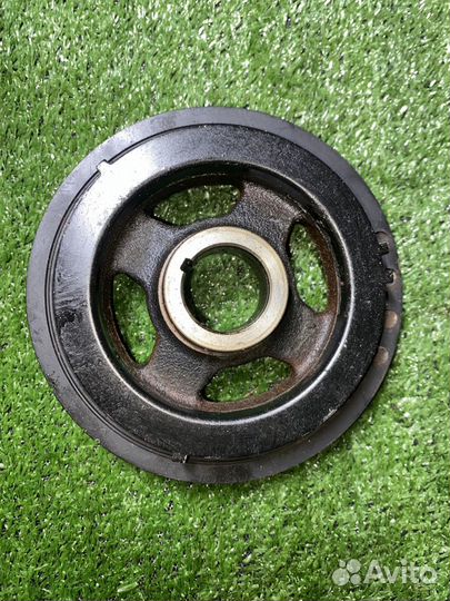 Шкив коленвала VQ30DE Nissan Maxima CA33 1230331U0