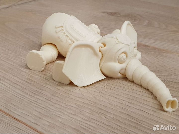 Слонёнок подвижный