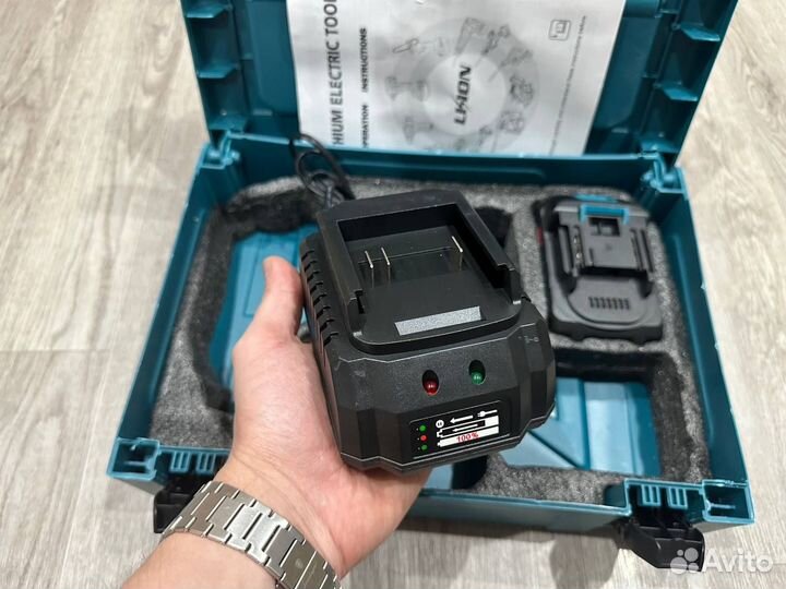 Гайковерт Makita 800Nm обновленный (Арт.90469)