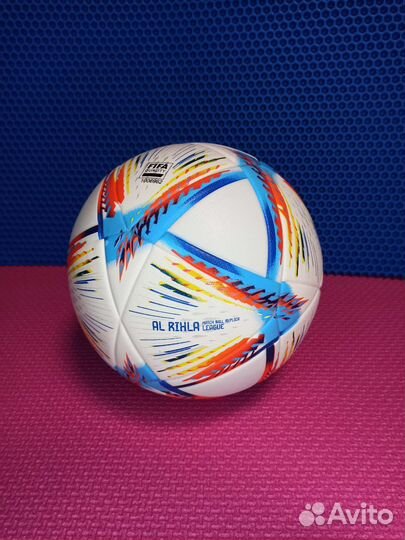 Футбольный мяч adidas al rihla