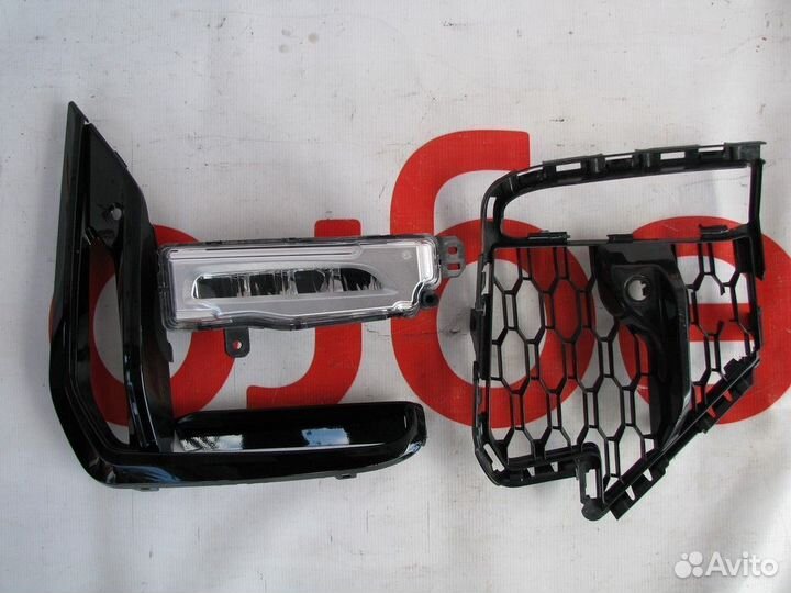 BMW X3 G03 X5 G05 птф правый передний 2017+