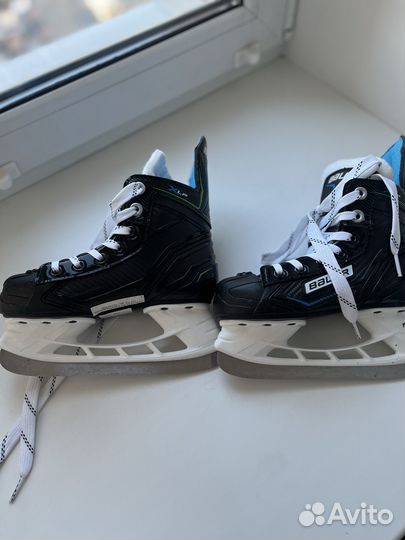 Хоккейные коньки Bauer