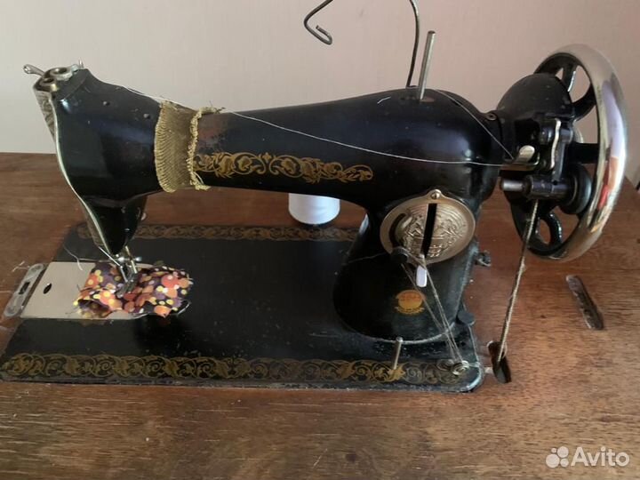 Швейная машина бу