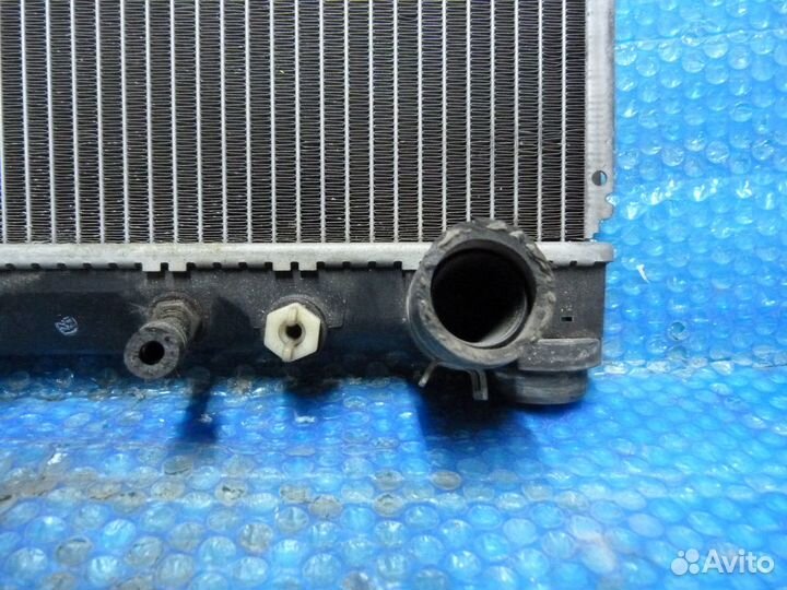 Радиатор основной Toyota Ist NCP60 тойота