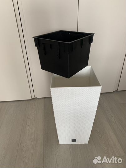 Кашпо горшок для цветов