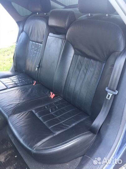 Задний диван Audi a8d3