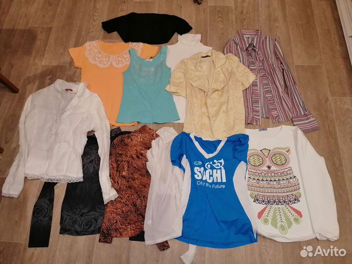 Продам пакетом женские вещи на р. 46-48