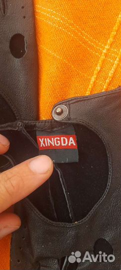 Перчатки женские кожаные