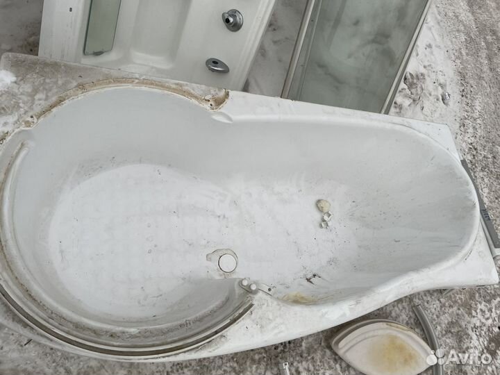 Ванная я с душевой кабиной