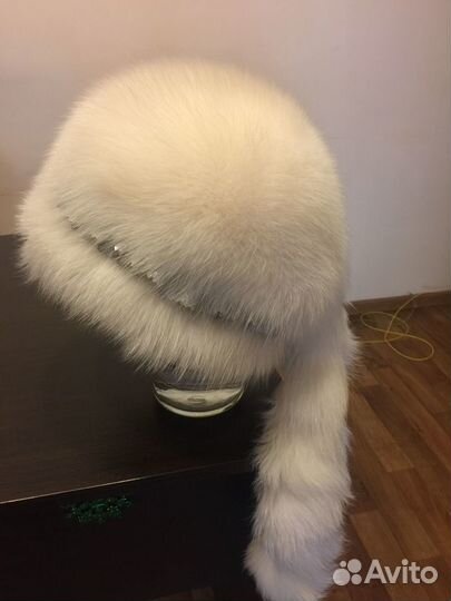 Продам меховую шапку