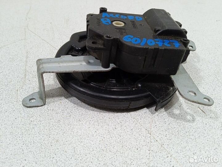 Моторчик заслонки печки