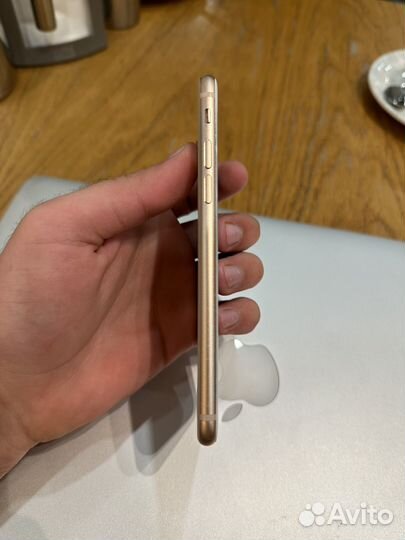 iPhone 8, 256 ГБ