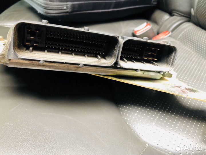 Блок управления двигателем Infiniti FX35