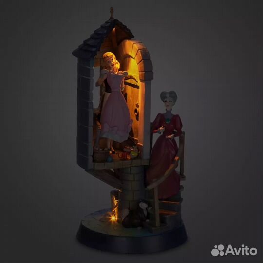 Скульптуры Дисней Золушка и Мэри Попинс